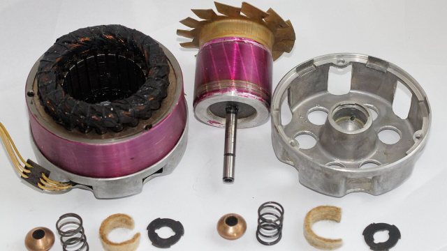 1500 Devir Elektrik Motoru (4 Kutuplu): Seçim Rehberi