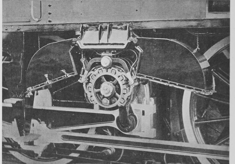 1904 Valtellina üç fazlı lokomotifinin motor bilezikleri
