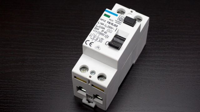 Dahlander Motor Yüksek Hızda Sigorta Attırma Arızası
